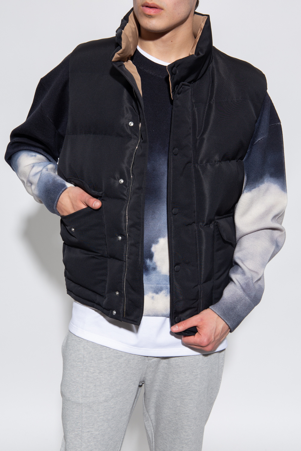 Alexander McQueen Graffiti logo cardigan - Quilted vest